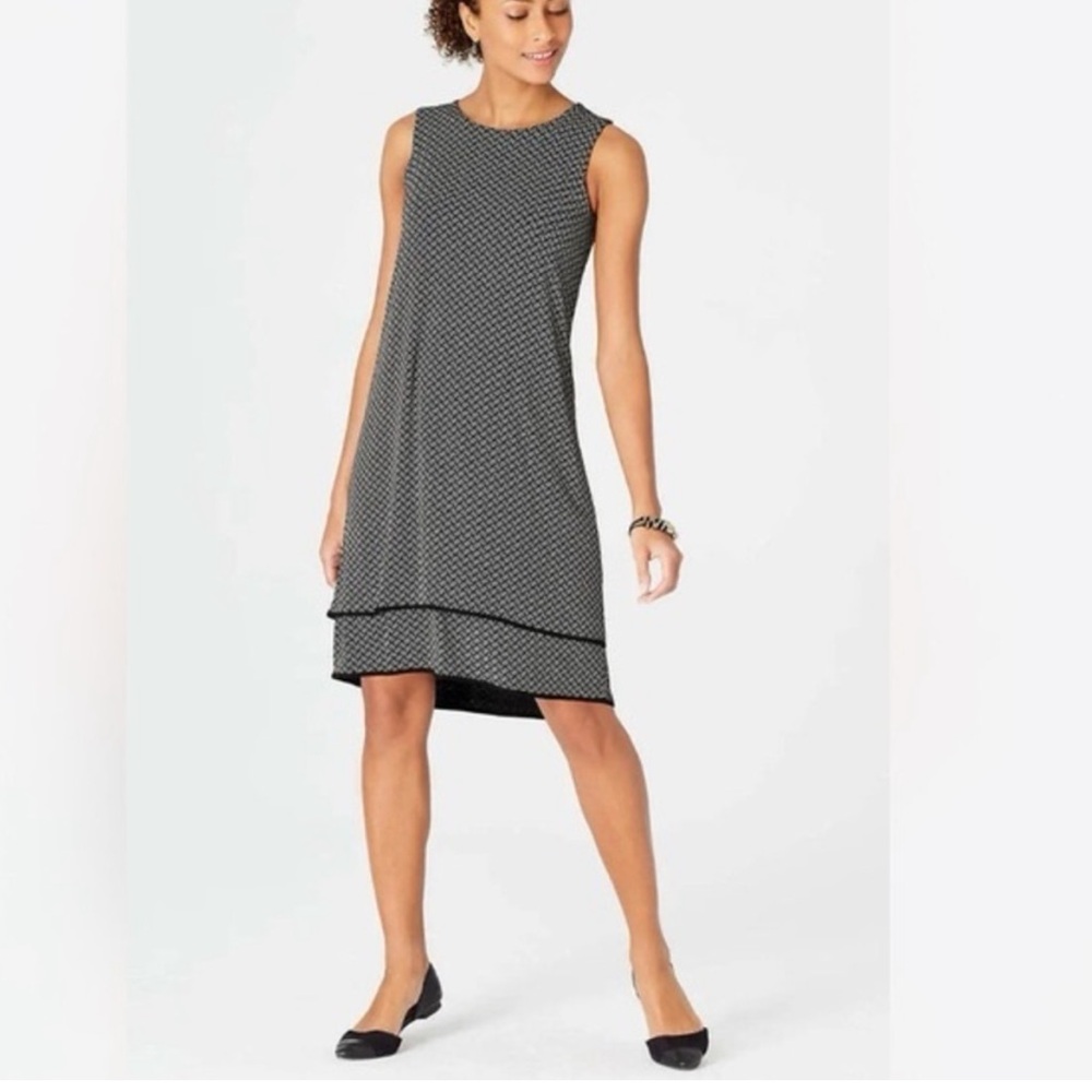 J.Jill Wearever Sleeveless Black/Cream Geometric Print Layered Hem Dress Size XS